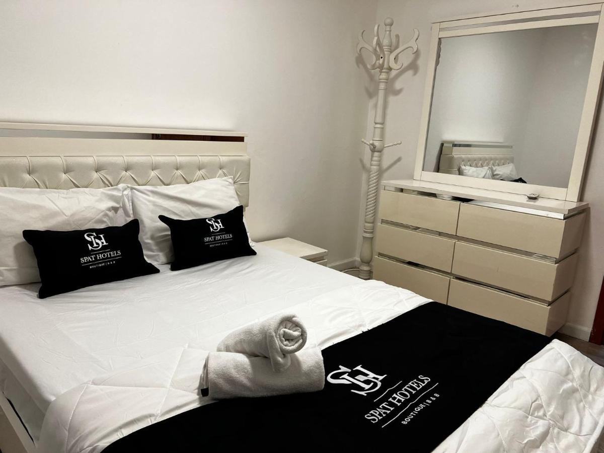 Spat Vip Apartment 巴特亚姆 外观 照片
