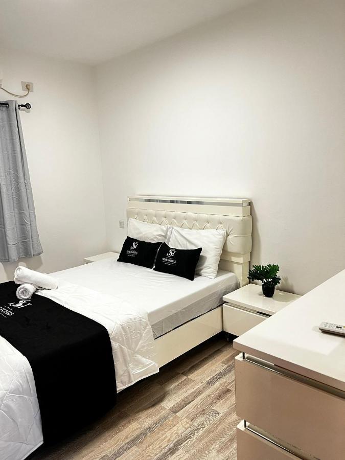 Spat Vip Apartment 巴特亚姆 外观 照片